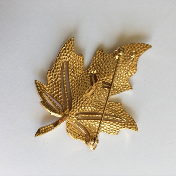 Vintage Stamped & Numbered Boucher Oak Leaf Brooch Gold Plated Metal - Picture 4 of 7